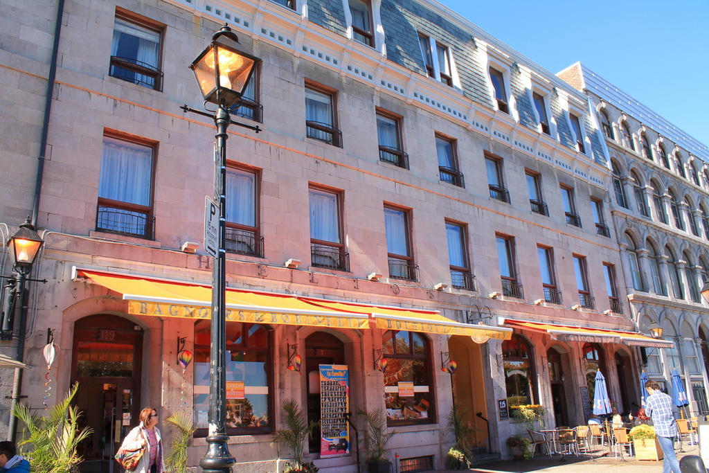 Auberge De La Place Royale Montreal Exterior photo
